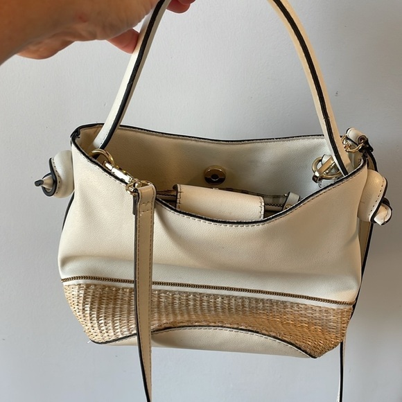 Nanette Lepore cream color purse with straw weave detail - Picture 5 of 9